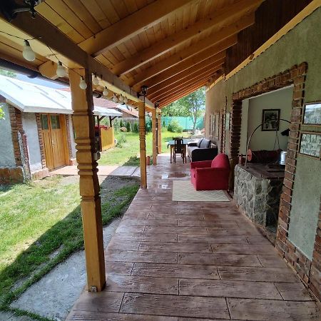 La Tataia Zahei Hotel Dragus Luaran gambar