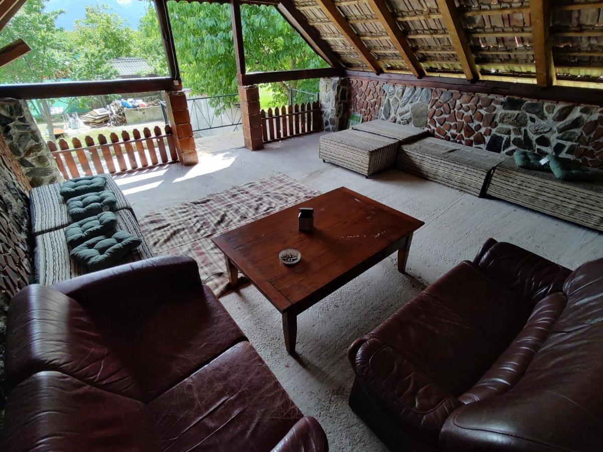 La Tataia Zahei Hotel Dragus Luaran gambar