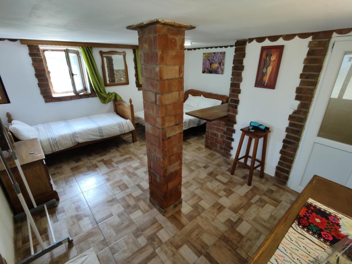 La Tataia Zahei Hotel Dragus Luaran gambar