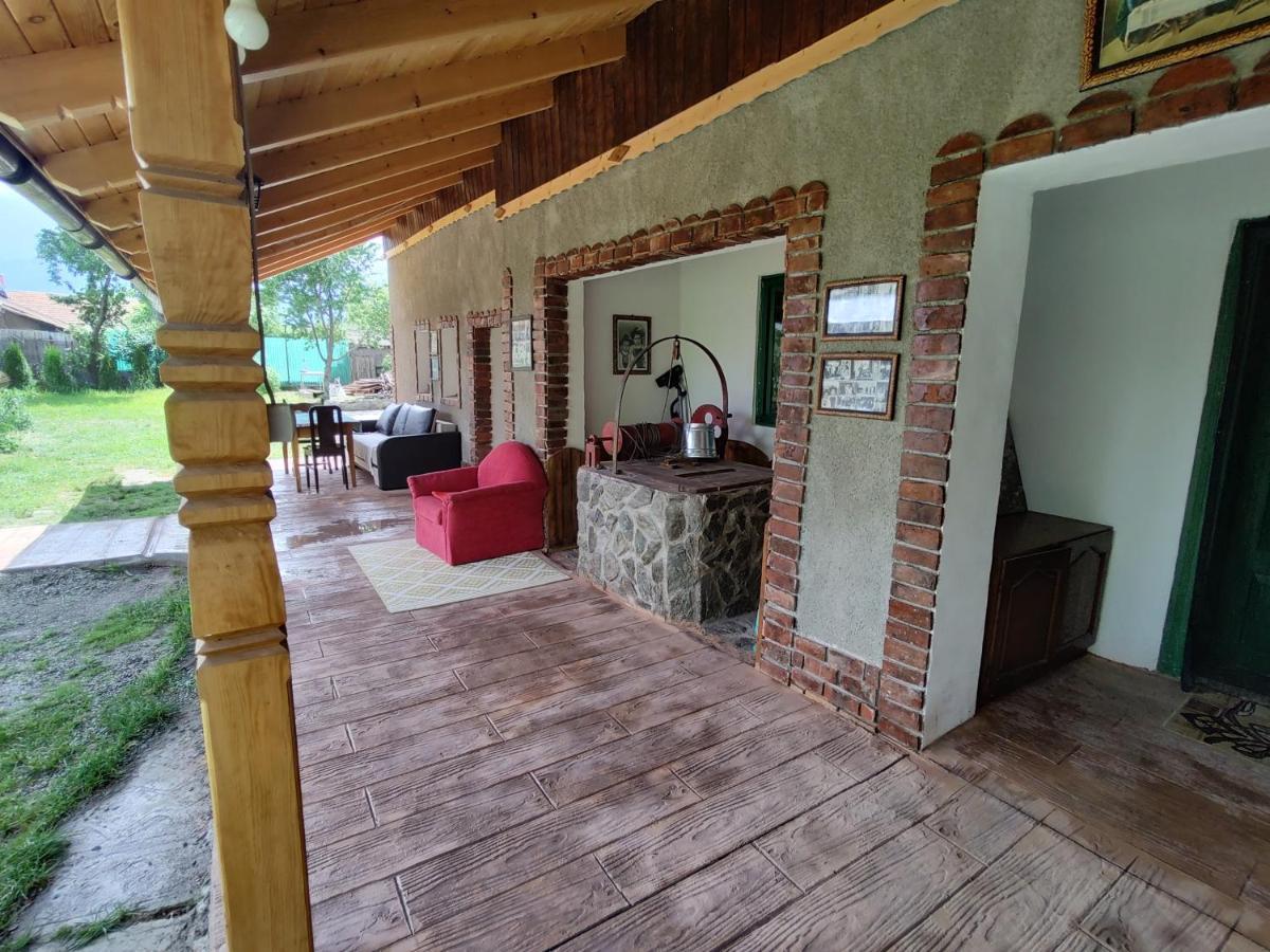 La Tataia Zahei Hotel Dragus Luaran gambar