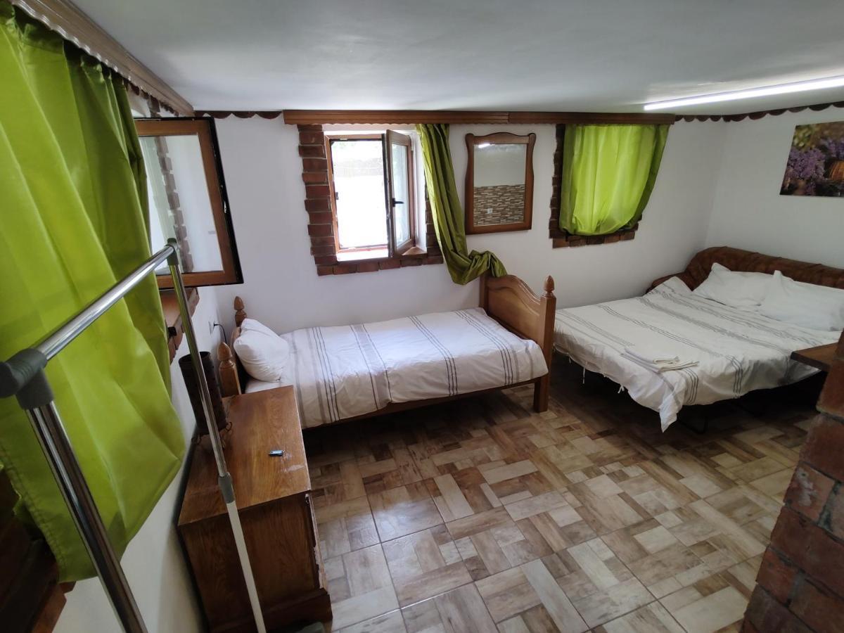 La Tataia Zahei Hotel Dragus Luaran gambar