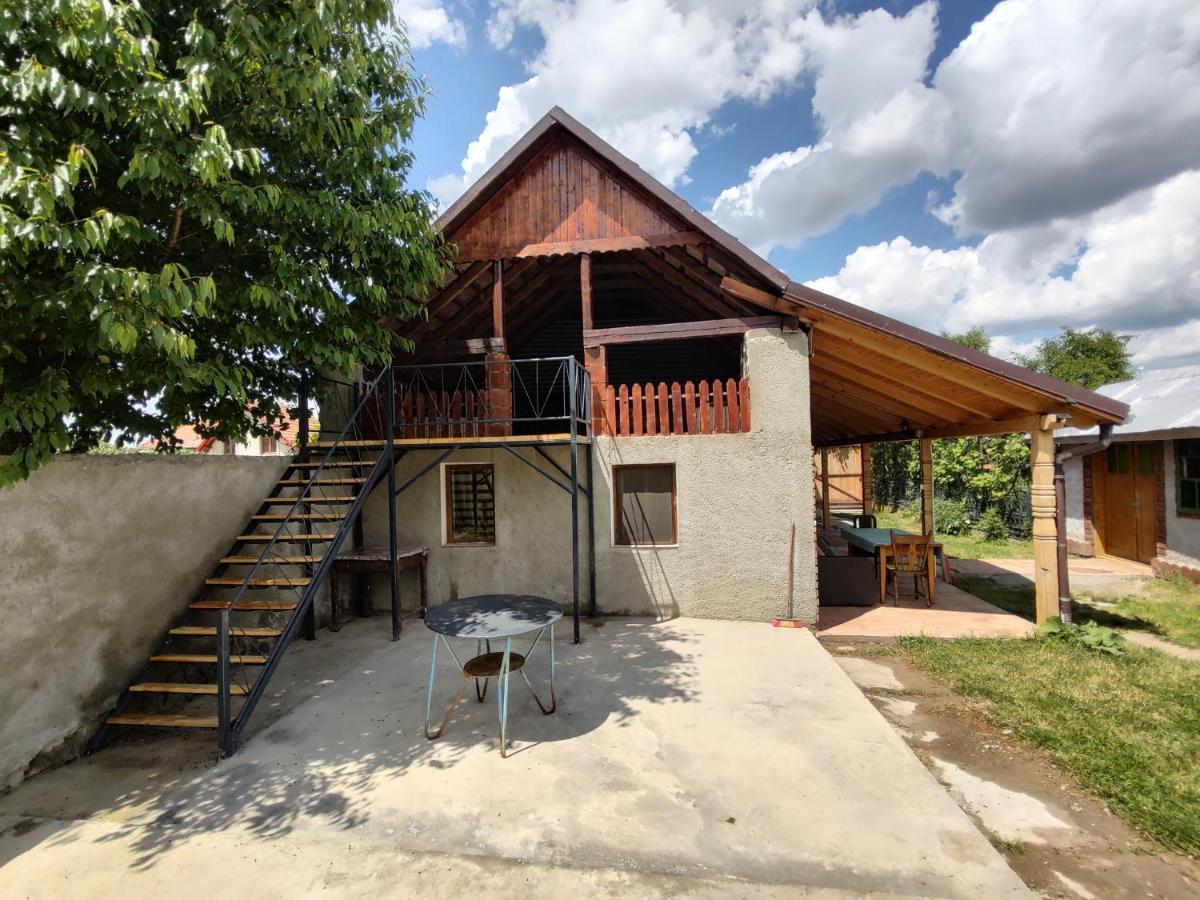 La Tataia Zahei Hotel Dragus Luaran gambar