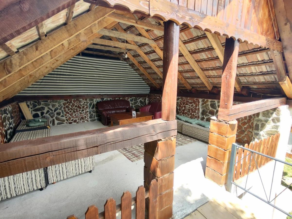 La Tataia Zahei Hotel Dragus Luaran gambar