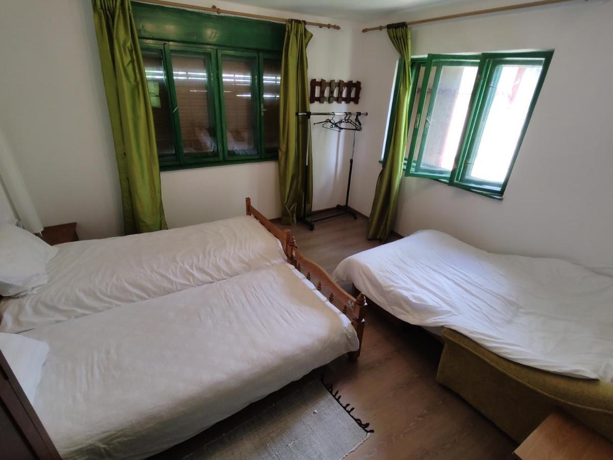 La Tataia Zahei Hotel Dragus Luaran gambar