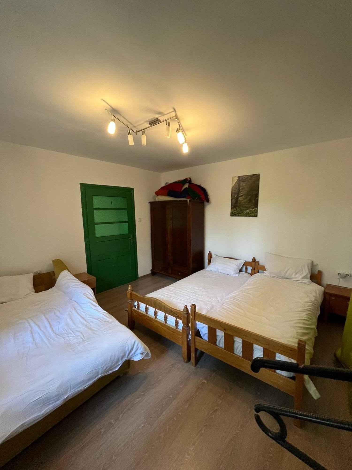 La Tataia Zahei Hotel Dragus Bilik gambar