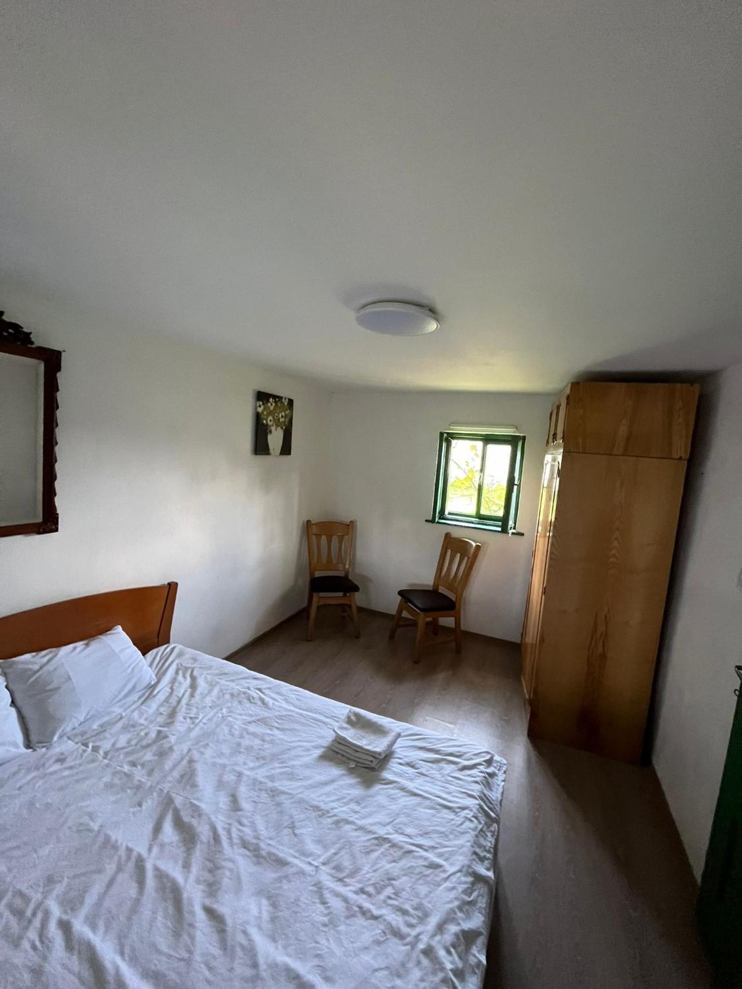 La Tataia Zahei Hotel Dragus Bilik gambar